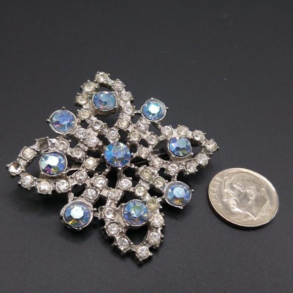 Vintage Blue AB Rhinestone Brooch, Pot Metal Base, 1940s, 2 Inches - Picture 5 of 8